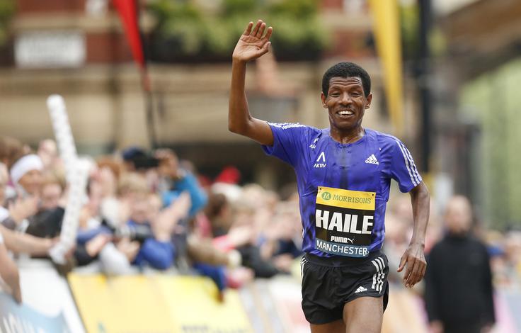 Haile Gebrselassie je tlakovat pot v atletiki v Etiopiji in jasno po svetu. | Foto: Reuters