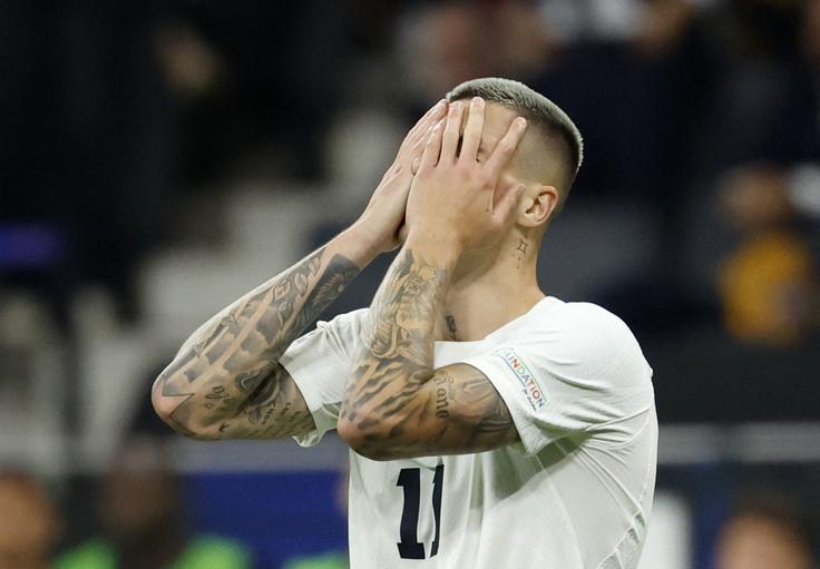 Priložnost, ki jo je zapravil na Euru proti Portugalski, je v mislih Benjamina Šeška že pozabljena. | Foto: Reuters