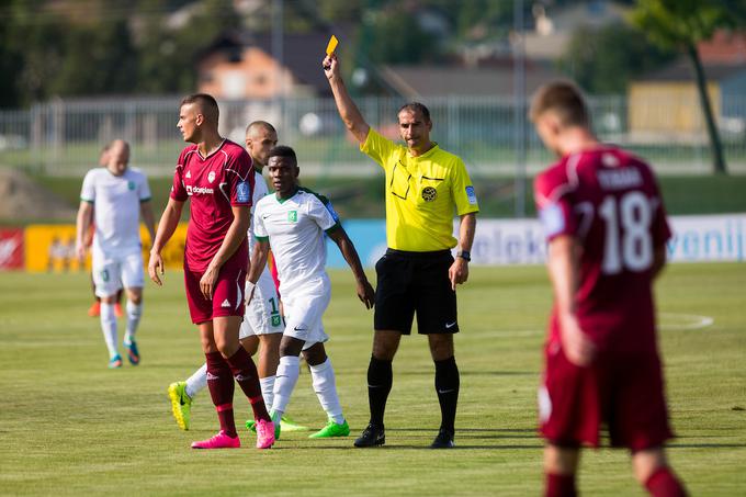 Obračun med Olimpijo in Triglavom se je končal brez zadetkov. | Foto: Žiga Zupan/Sportida