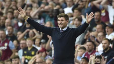 Steven Gerrard bo pri 45 letih prvič postal dedek