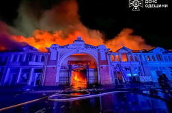 Rusi brezkompromisno: tako je ponoči gorela Odesa #vŽivo