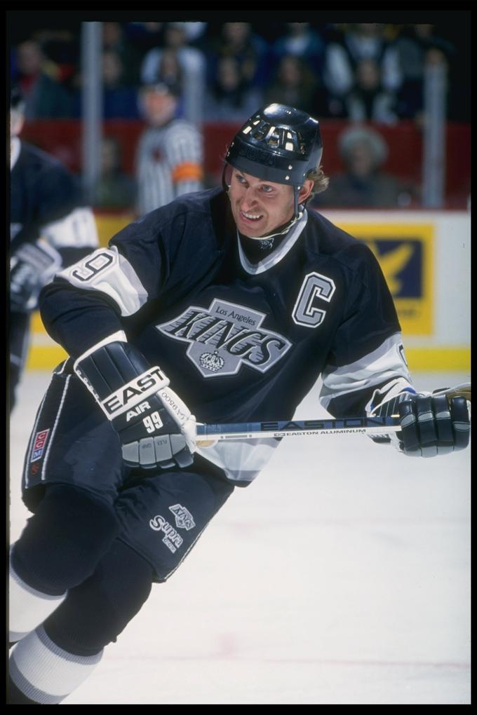 Wayne Gretzky, kanadska hokejska legenda, je v finalu leta 1993 igral za LA Kings. | Foto: Guliverimage/Getty Images
