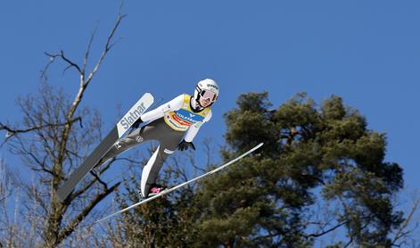 V živo: Nika Prevc znova brez konkurence!