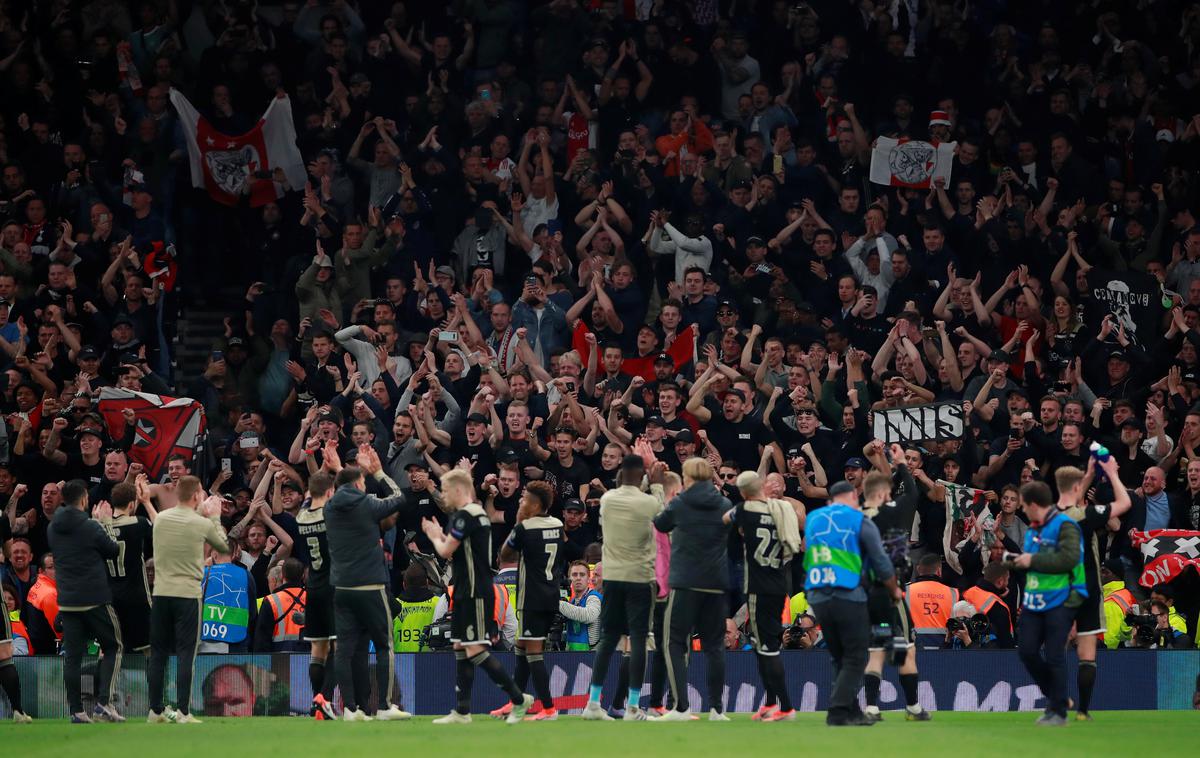 Tottenham Ajax | Veselje Ajaxa na stadionu Tottenham Hotspur pred navdušenimi navijači nizozemskega velikana. | Foto Reuters