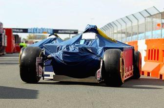 Prve fotografije letošnjih dirkalnikov F1 na stezi v Melbournu
