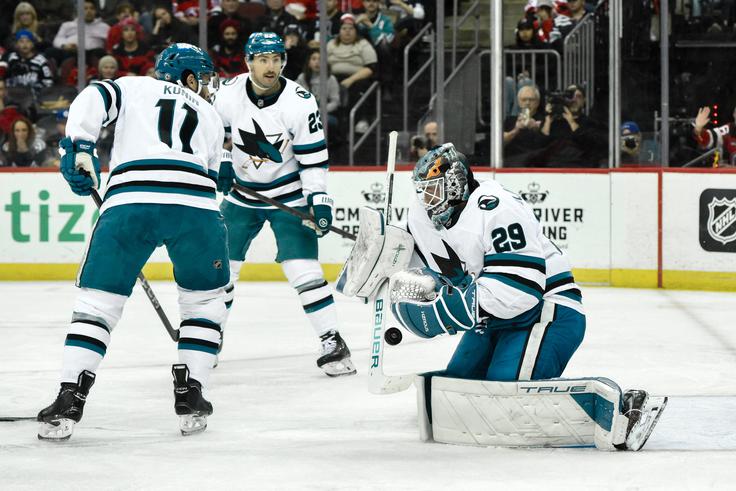 Mackenzie Blackwood je bil junak ob zmagi San Jose Sharks, zaustavil je vse strele na svoj gol. | Foto: Guliverimage