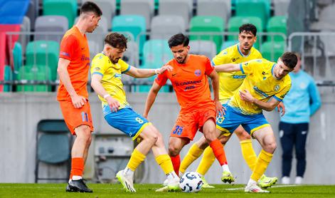 V živo: Koper z napako v obrambi, Sešlar Celje popeljal v vodstvo