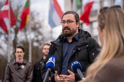 Piratska stranka: Na volitvah ne izbiramo samo med dvema