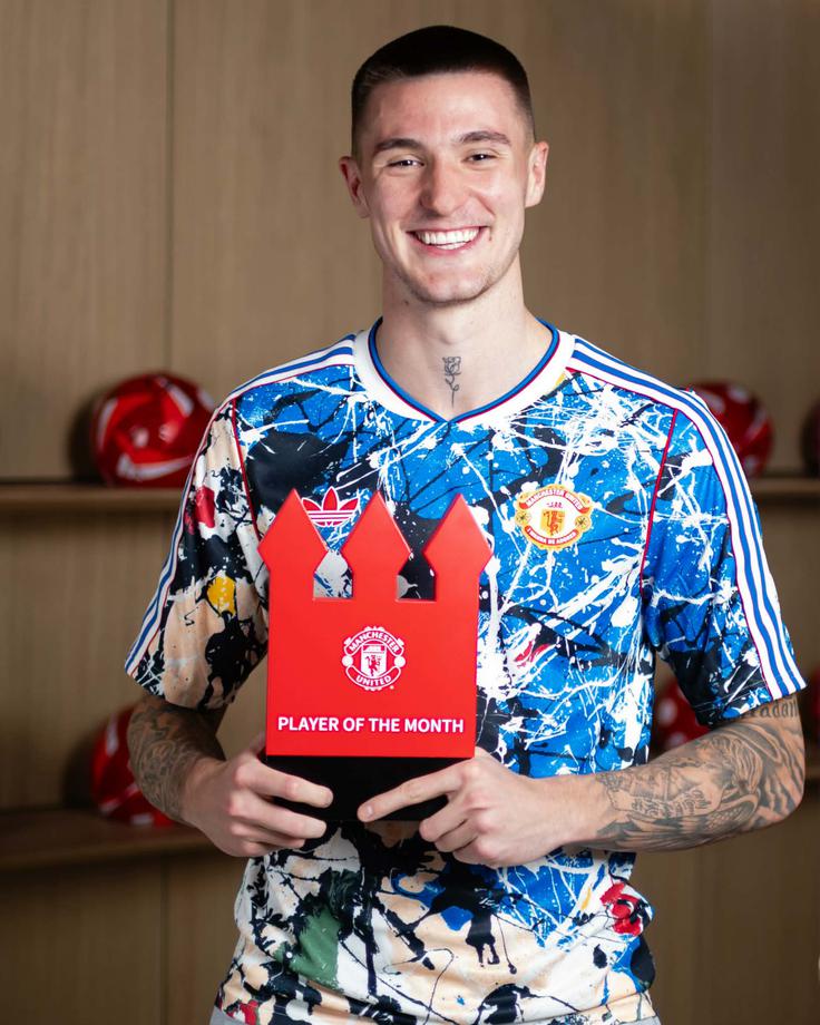 "Beni dela na sebi 24 ur na dan. Po sedemkrat na teden. Ko delaš tako na sebi, se bo vse drugo prilagodilo tebi," Zlatko Dedić ne skriva navdušenja nad delovno etiko 22-letnega napadalca Manchester Uniteda, ki mu gre v tem koledarskem letu v Angliji več kot imenitno.  | Foto: Manchester United