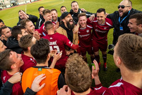 Pri Olimpiji obsojen na drobtinice, zdaj ji je pokvaril sezono #video