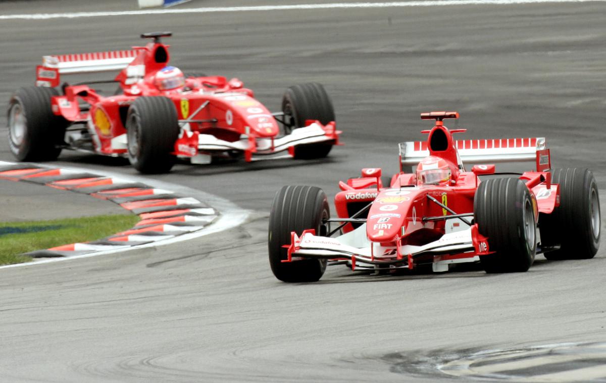 Indianapolis 2005 Michael Schumacher Ferrari | Michael Schumacher in Rubens Barrichello sta Ferrariju pripeljala dvojno zmago, s krogom prednosti pred tretjeuvrščenim. | Foto Guliverimage