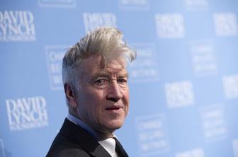 David Lynch s svežo skladbo napoveduje album