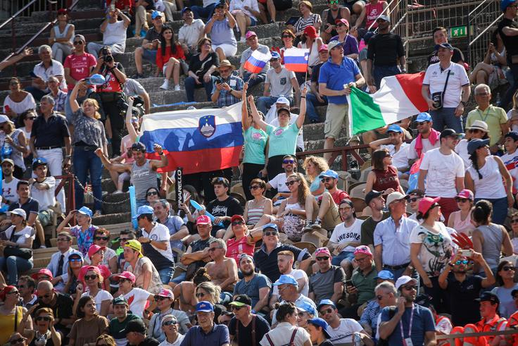 Primož Roglič Giro Verona | Foto: Anže Malovrh/STA