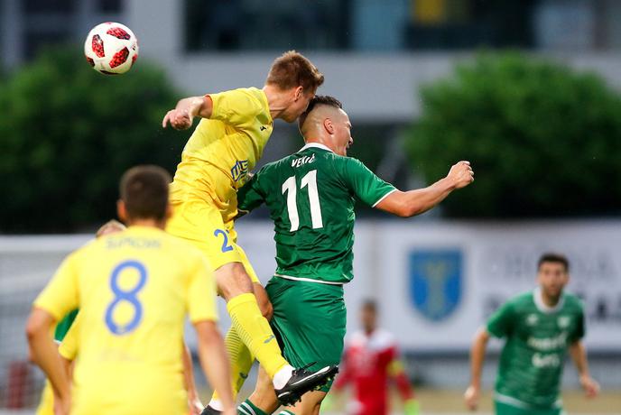 Domžalčani na koncu le strli odpor Krčanov