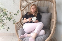 Grozljiv umor pri sosedih: ženo doma utopil, jo odvrgel v grmovje in storil samomor