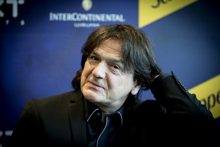 Čolića v času eksplozije ni bilo doma, v Zagrebu snema novo ploščo. | Foto: Ana Kovač