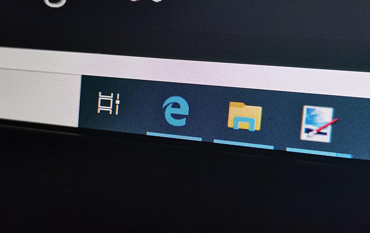 Microsoft Edge | Prepoznavni logotip spletnega brskalnika Microsoft Edge, ki je stalnica na vseh računalnikih z operacijskim sistemom Windows 10, še prej pa je v starejših Windowsih kar dve desetletji kraljeval njegov predhodnik Internet Explorer, bo kmalu nadomestil sodobnejši simbol. | Foto Matic Tomšič