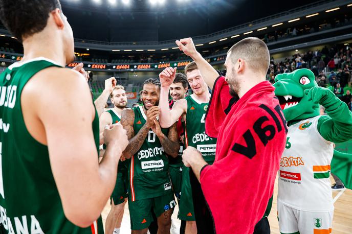 Cedevita Olimpija - Veolia Towers Hamburg | Cedevita Olimpija se bo za mesto v polfinalu pomerila z Ilirijo. | Foto Aleš Fevžer