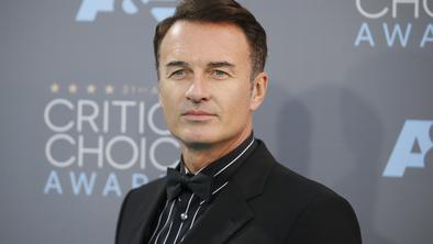 Umrl zvezdnik Julian McMahon