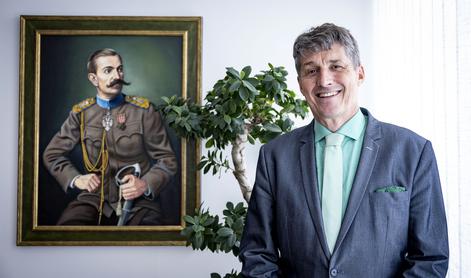 Borut Sajovic: Še včeraj so peli "hej brigade", danes pa izkoriščajo varnost za politične igre