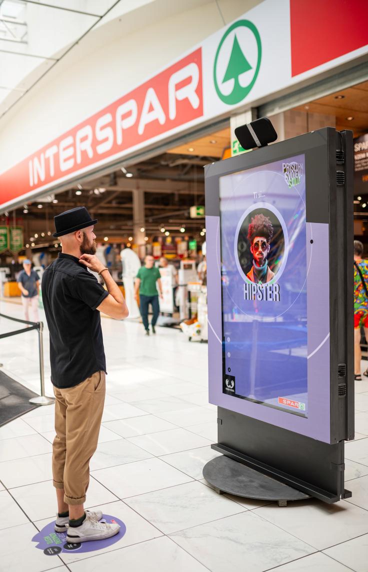 Preizkusite in se prepričajte, ali predvaja ustrezno glasbo. | Foto: Spar