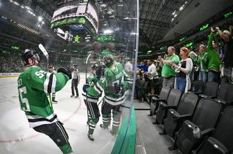 Dallas in prvaki z zaključnim ploščkom za napredovanje, konec dobe Sullivana