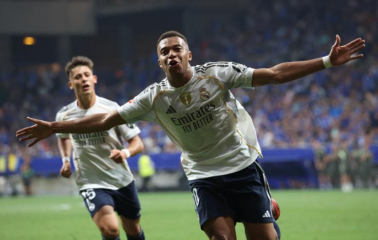 Kylian Mbappe je povedel Real Madrid v vodstvo proti Oviedu v 38. minuti. Francoz je pozneje še podvojil vodstvo. | Foto: Reuters