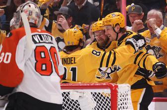 Pittsburgh še naprej ostaja v končnici, Vegas izenačil izid v zmagah