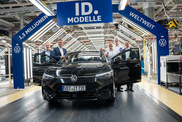 Fotografija ob mejniku 1,5 milijona električnih vozil, Volkswagen je od takrat že presegel mejo dva milijona. | Foto: Volkswagen