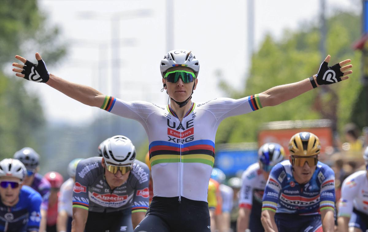 Tadej Pogačar, Dofineja 2025 | Tadej Pogačar je dobil ciljni sprint v prvi etapi 77. Kriterija po Dofineji. | Foto Guliverimage
