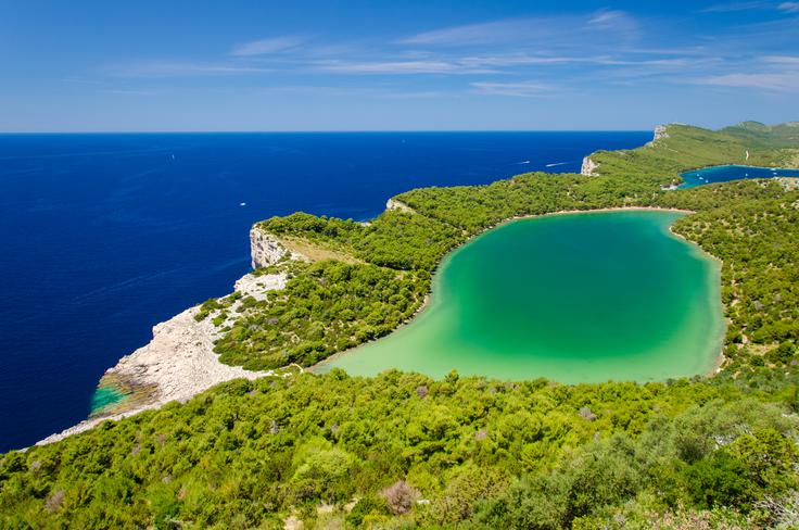 Slano jezero Mir, Naravni park Telašćica, Dugi otok | Foto: Shutterstock