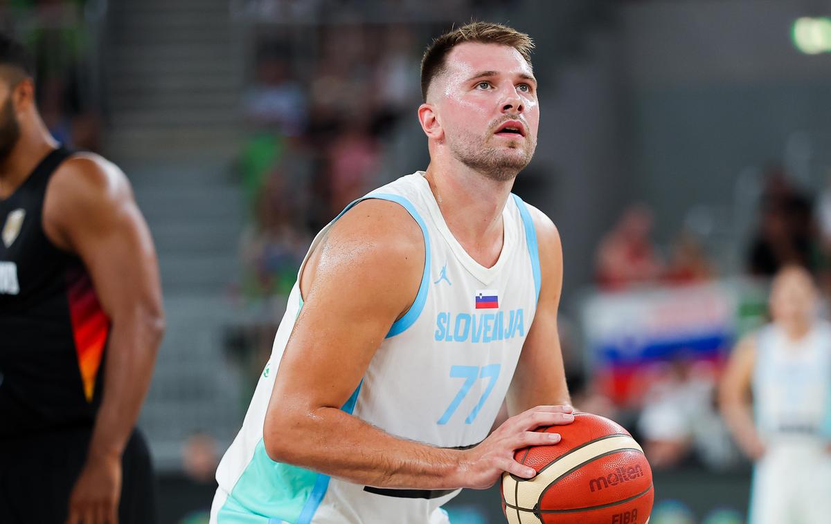 Slovenija : Nemčija Luka Dončić | Slovenci se bodo danes pomerili z Veliko Britanijo. | Foto Filip Barbalić