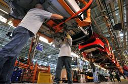 Ford blesti v ZDA in azijsko-pacifiški regiji, duši pa ga Evropa
