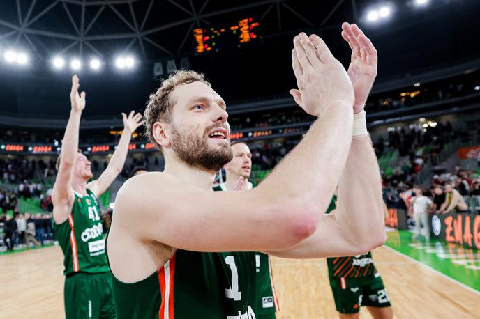 Jaka Blažič Cedevita | Jako Blažiča s soigralci čaka začetek četrtfinalne serije lige ABA. | Foto Aleš Fevžer