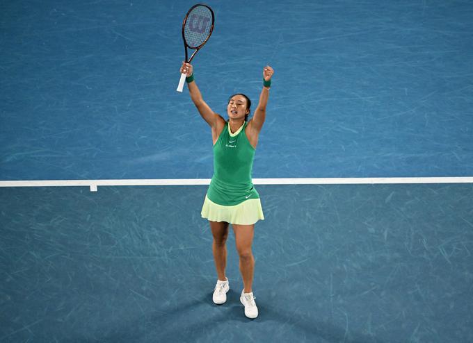 Zheng Qinwen se je uvrstila v veliki finale. | Foto: Reuters