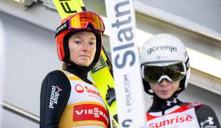 Katharina Schmid sporočila novico o nadaljevanju kariere