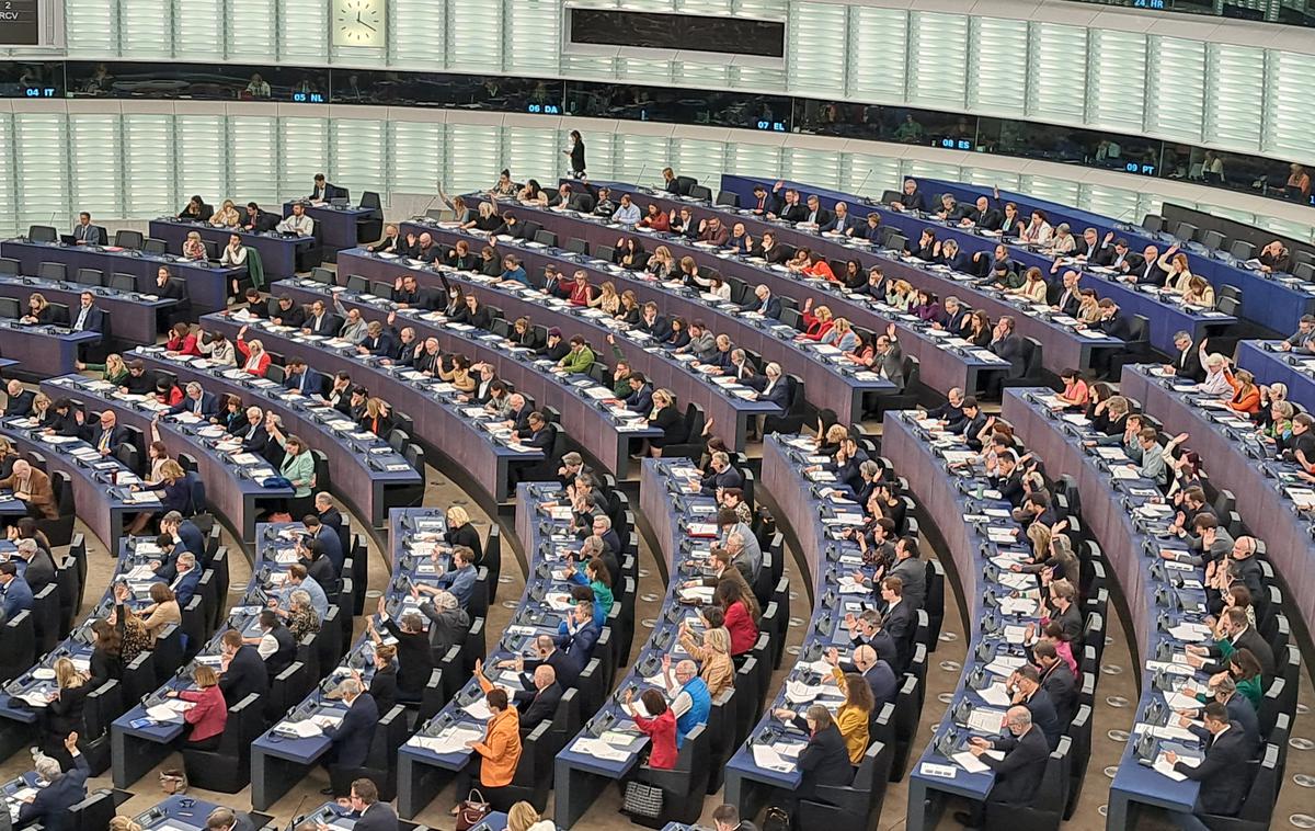Evropski parlament Strasbourg | Evropski parlament je glasoval o stališču o aktu o umetni inteligenci.  | Foto K. M.