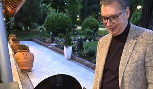 Trumpov sin na obisku pri Vučiću, pripravil mu je posebno pojedino #foto