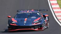 Verstappen na skrivaj dirkal s ferrarijem