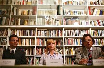 Letošnjim zlatim bralcem bodo podarili knjigo Janje Vidmar Pink (foto)