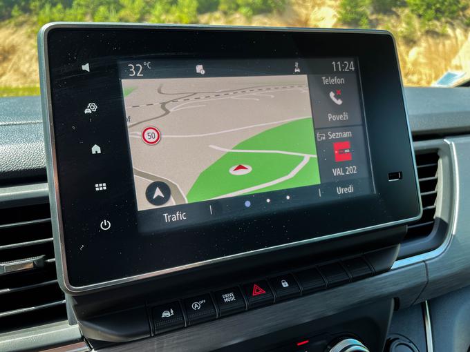 Inteligentni omejevalnik hitrosti bo deloval v kombinaciji z bralnikom znakom in sistemom GPS. | Foto: Gašper Pirman