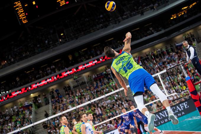 ACH Volley bo lahko na začetku spodbujalo do 500 navijačev. | Foto: Grega Valančič / Sportida
