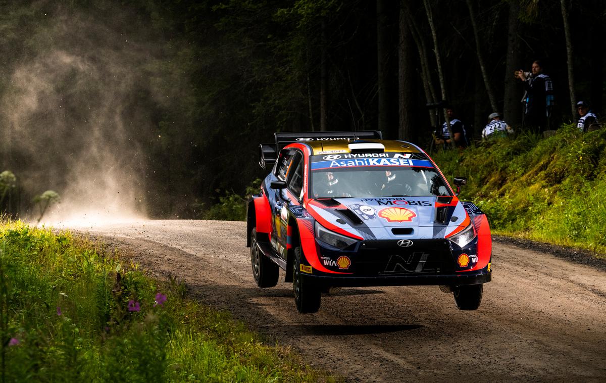 WRC Finska Tanak | Ott Tänak je vodil po polovici petkovega programa relija Finska. | Foto Red Bull Content Pool