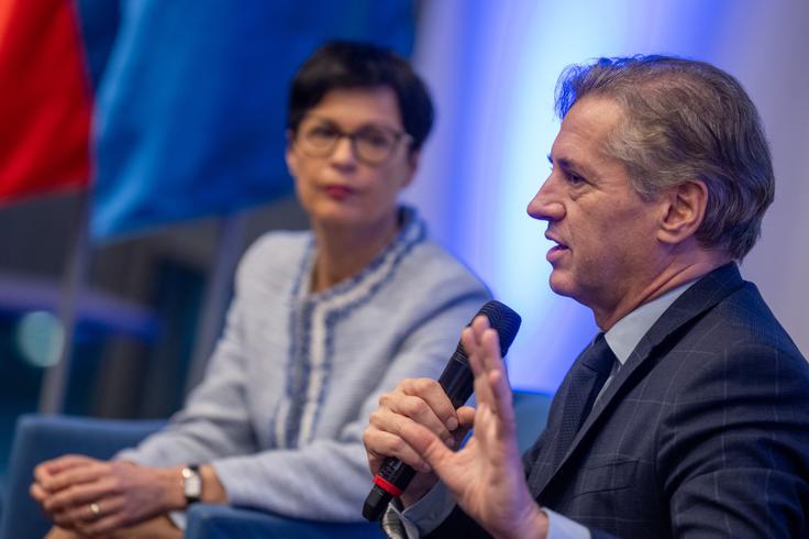 Predsednik vlade je poudaril, da je EU nastala z namenom preprečevanja vojn, kar pa je poskušala doseči z ekonomskimi mehanizmi. | Foto: STA