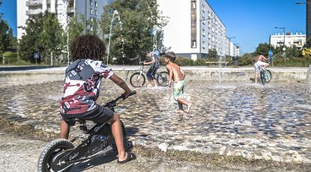 Jug Evrope v primežu vročinskega vala, jutri še huje