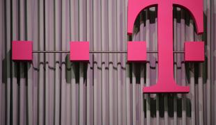 Berlin razmišlja o prodaji Deutsche Telekoma, Posta in Bahna