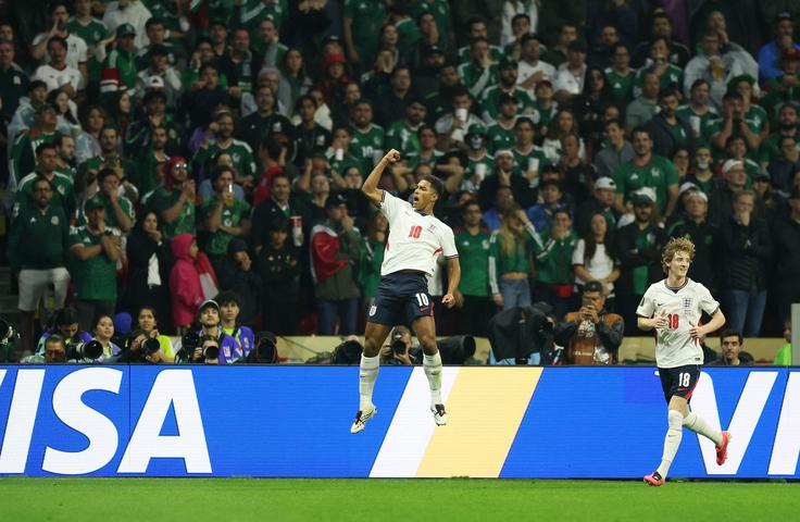 Zvezdnik madridskega Reala je v nekaj minutah dvakrat utišal Azteco. | Foto: Reuters