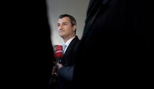 Omerzel se lahko izogne interpelacijskemu "mesarjenju"