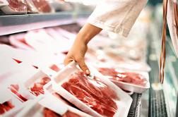 Uprava za varno hrano uvedla izredni inšpekcijski pregled mesnice v Ilirski Bistrici #video