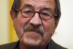 Umrl je Nobelov nagrajenec Günter Grass